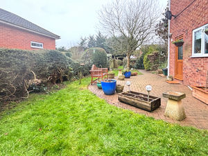 Photo 16- click for photo gallery